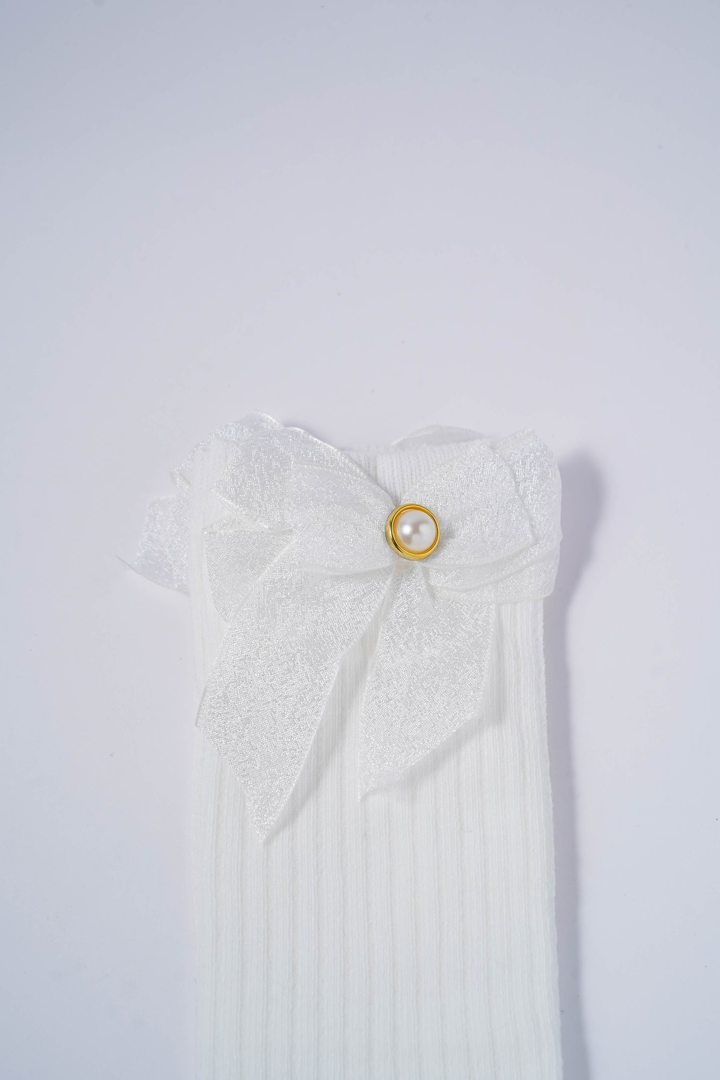 White Ribbed Socks with Metallic White Bow