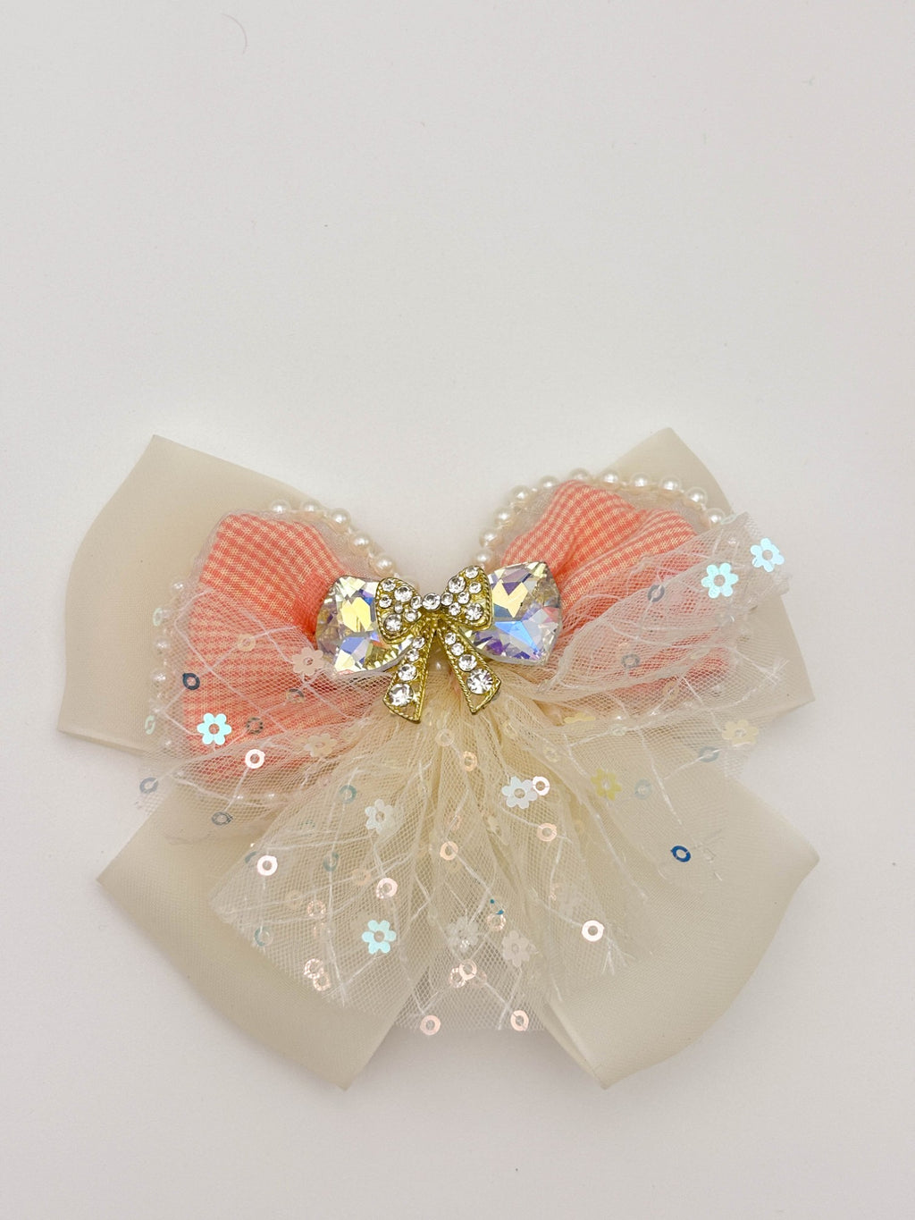 Pearl Bow Hair Claw Clip
