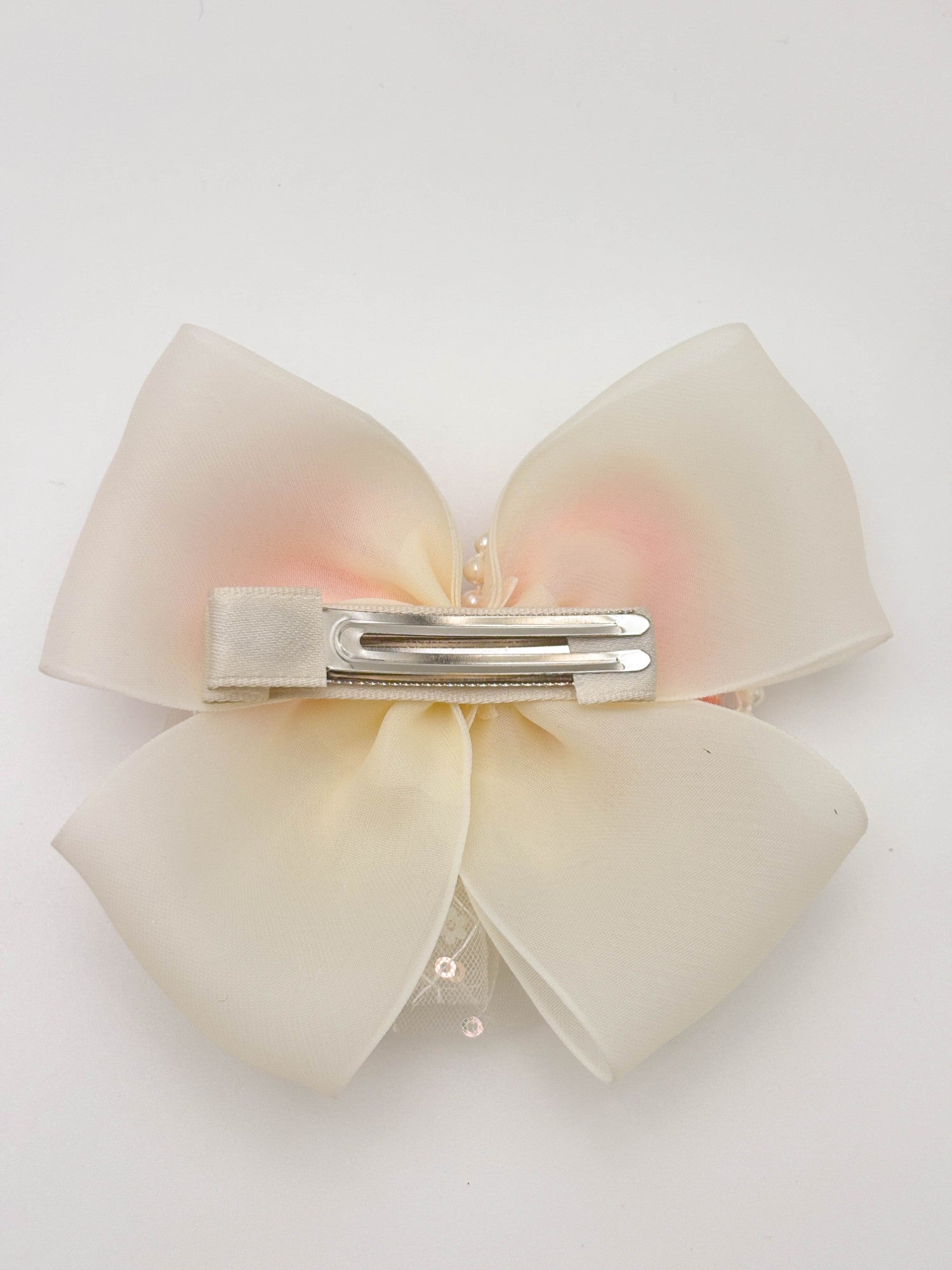 Pearl Bow Hair Claw Clip