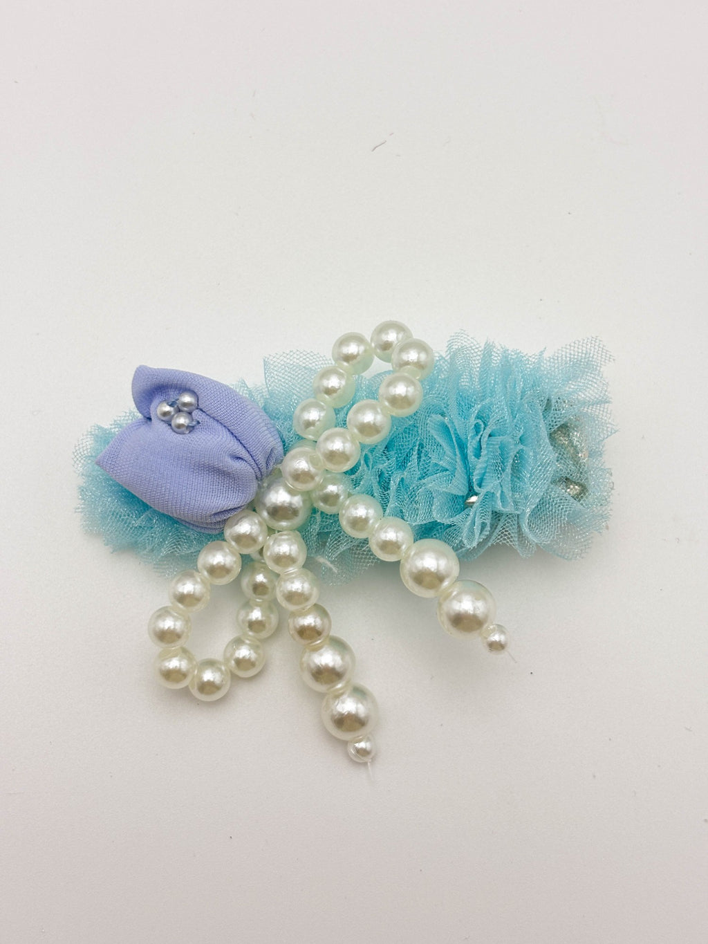 Pearl Cross Hair Clip