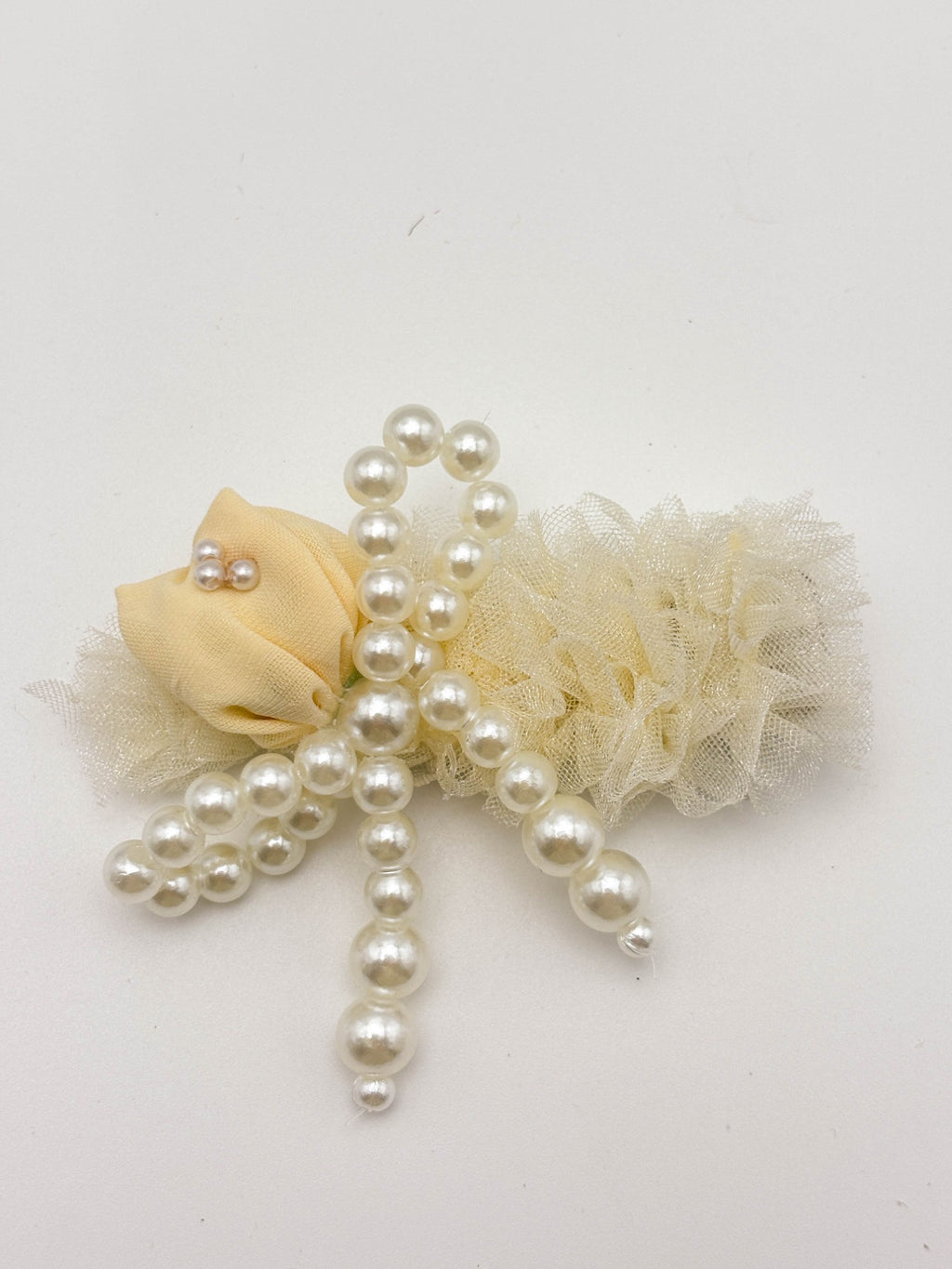 Pearl Cross Hair Clip