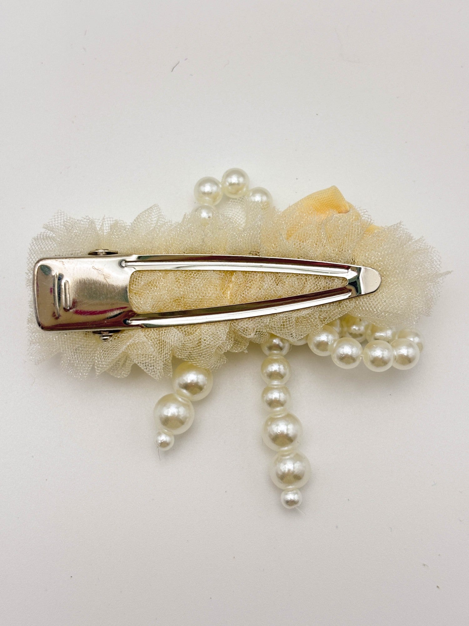 Pearl Cross Hair Clip