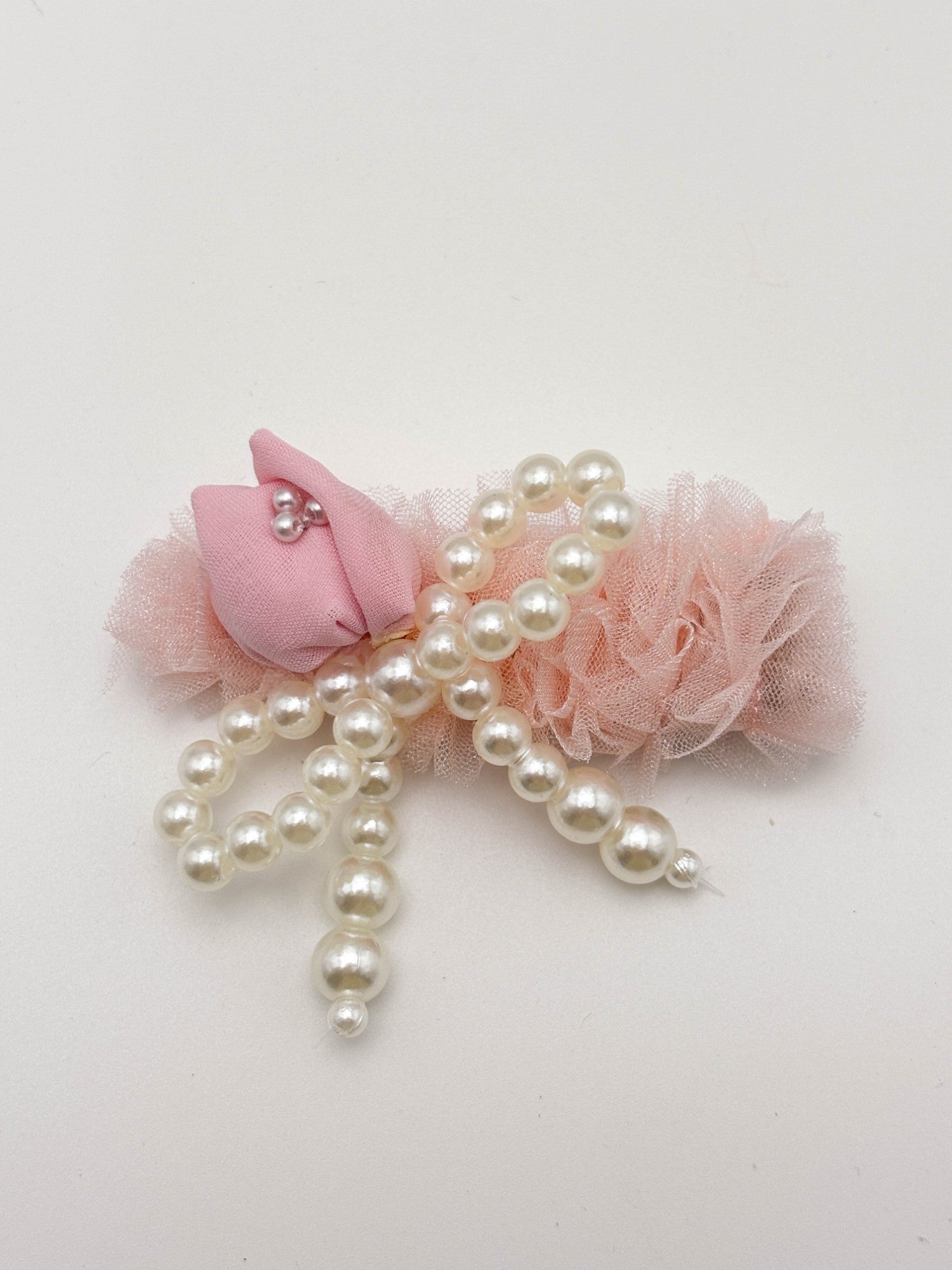 Pearl Cross Hair Clip