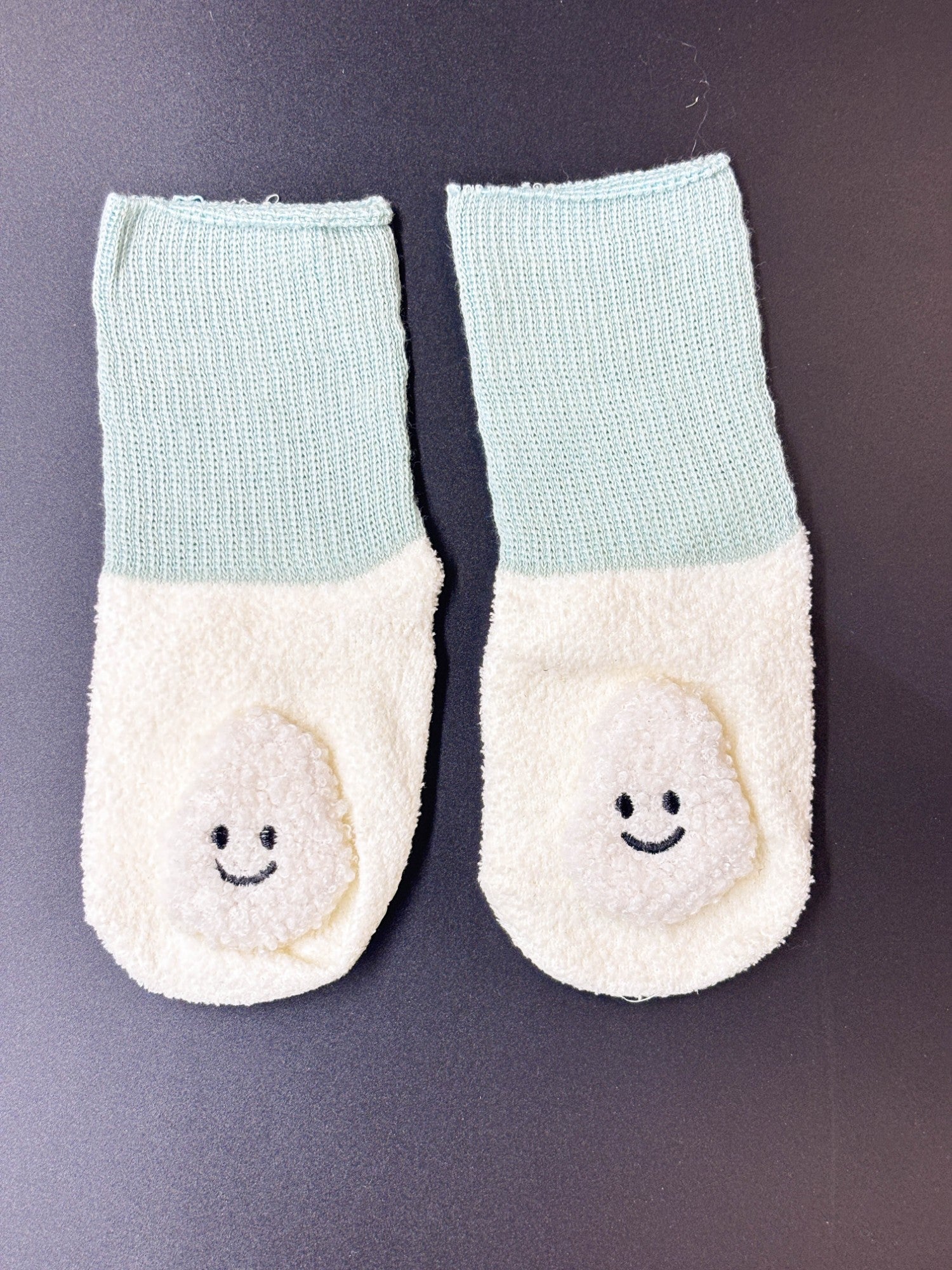 Smiley Face Baby Socks – Soft, Cozy & Cute Everyday Wear