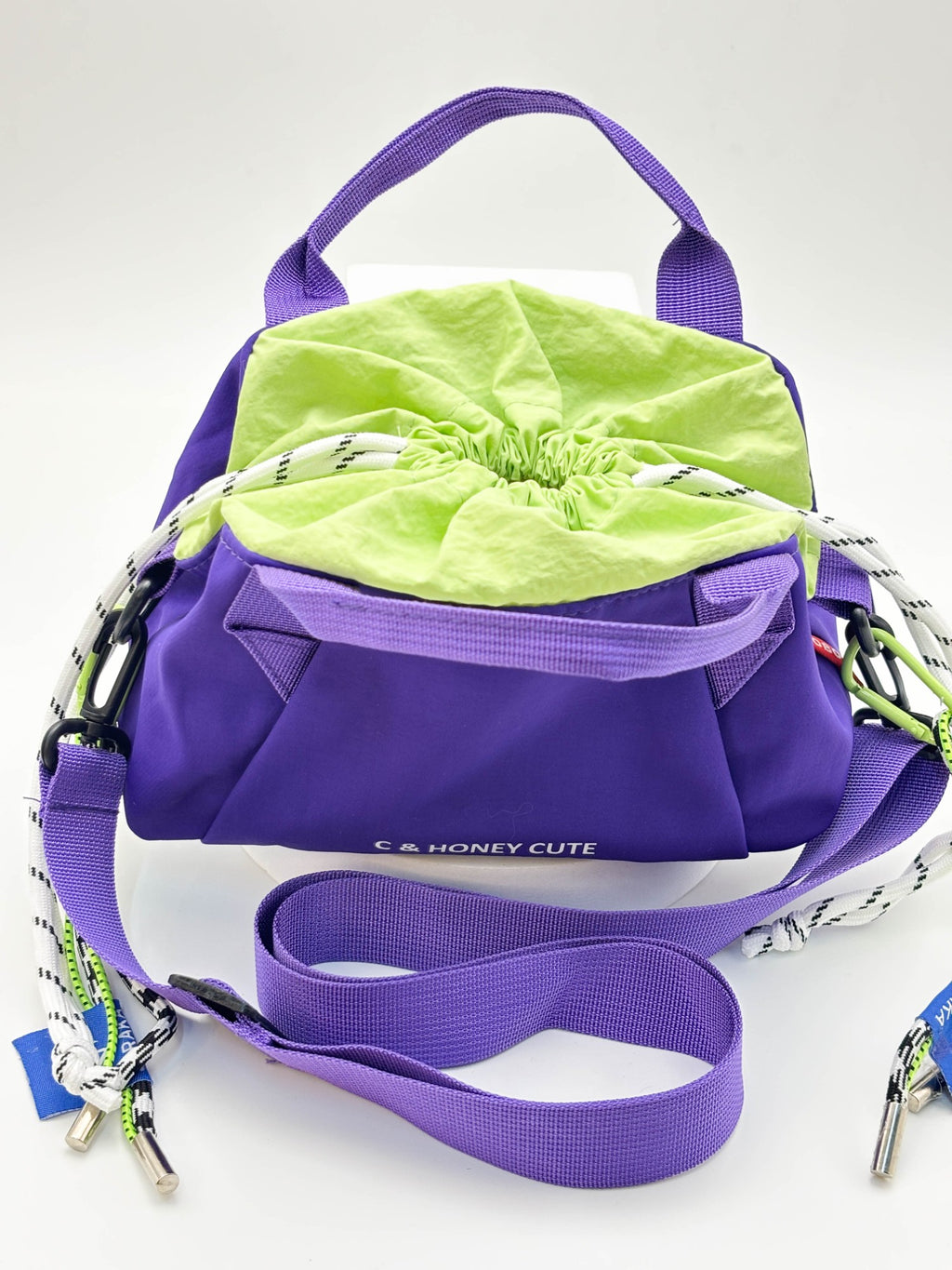 Cute Drawstring Mini Bucket Bag for Girls – Trendy Crossbody Sling Bag