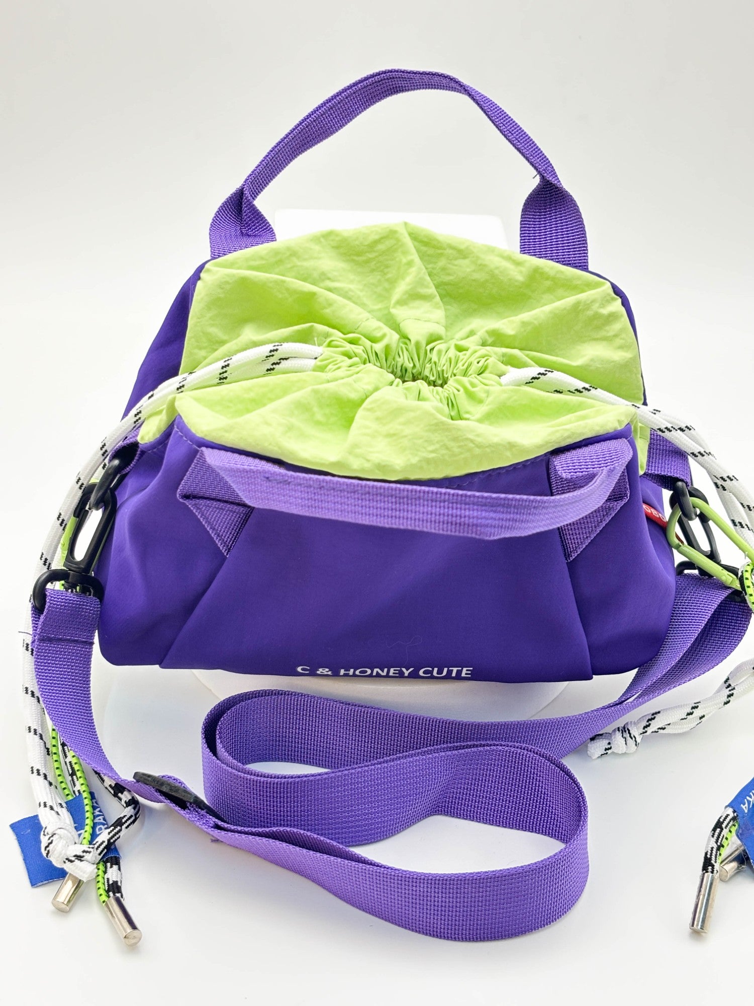 Cute Drawstring Mini Bucket Bag for Girls – Trendy Crossbody Sling Bag