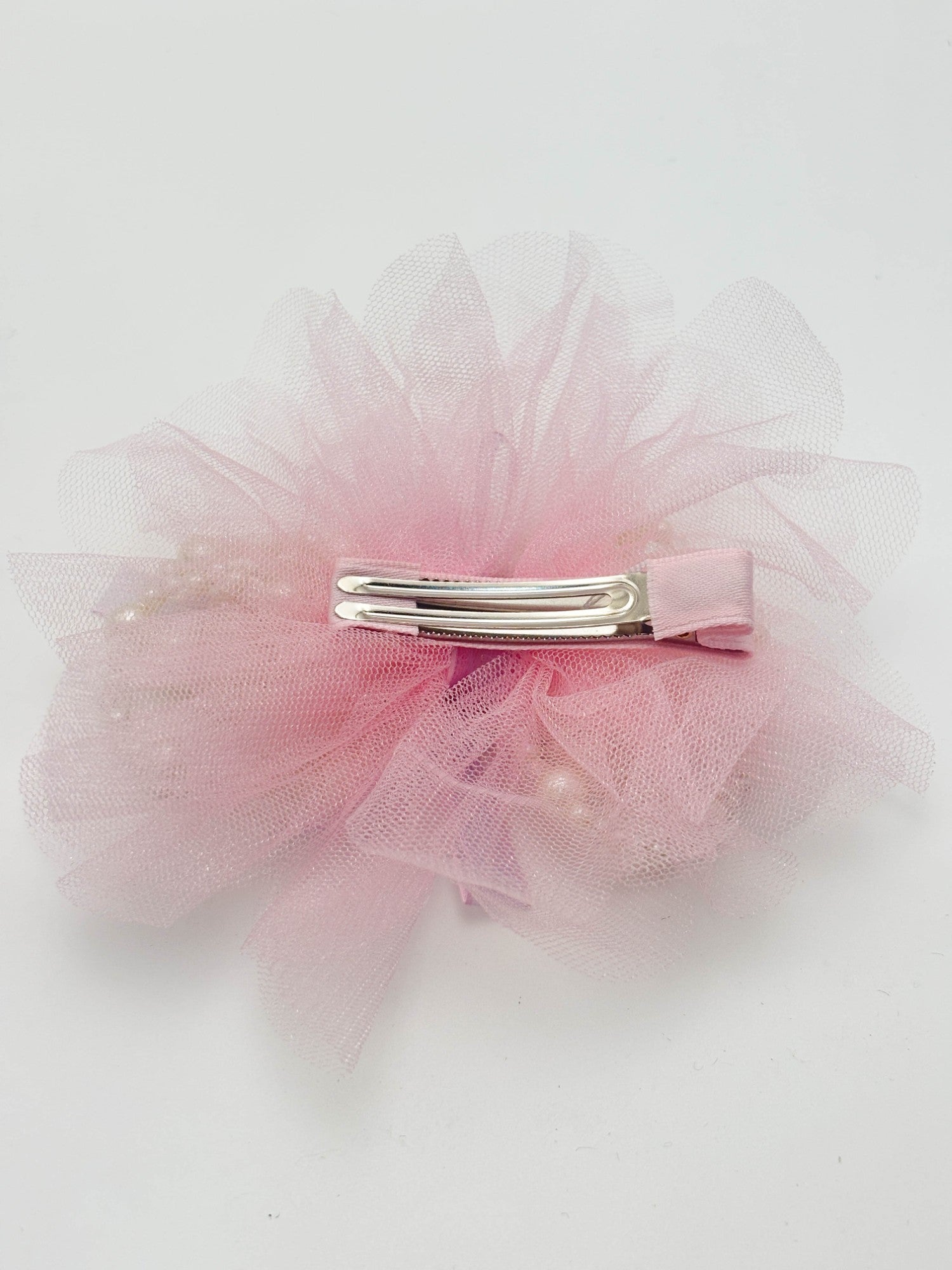 Blush Pearl Tulle Hair Clip | Petite & Posh
