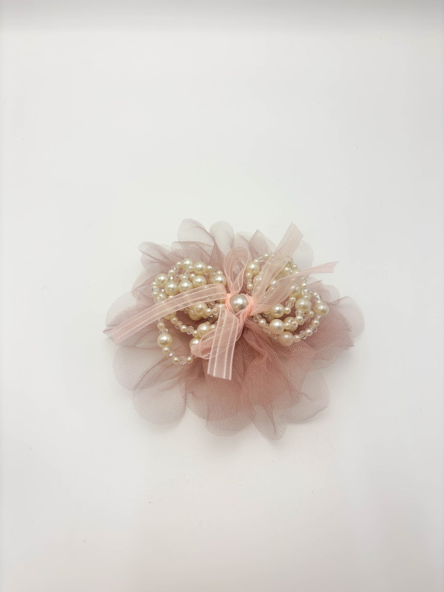 Blush Pearl Tulle Hair Clip | Petite & Posh