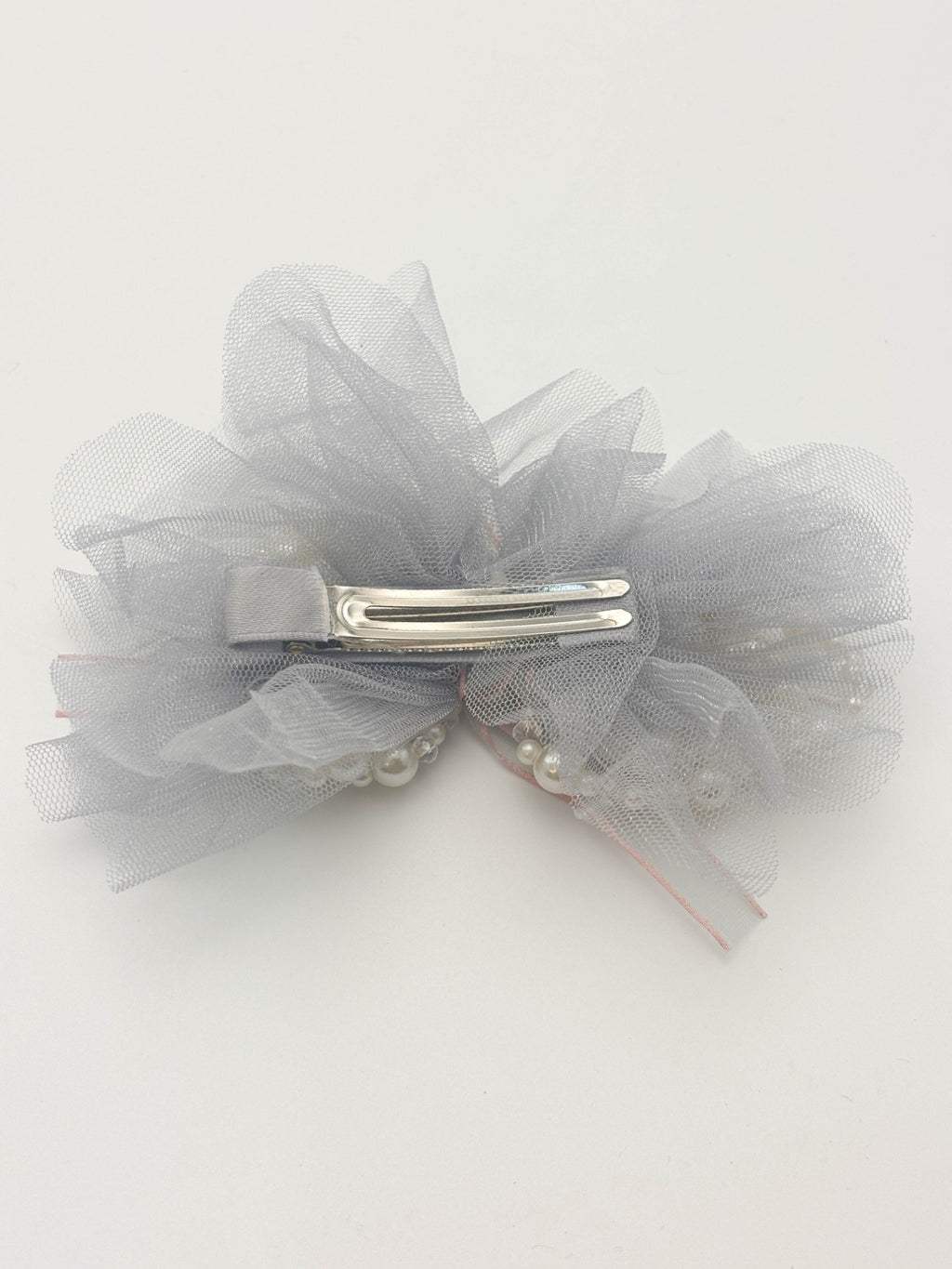 Blush Pearl Tulle Hair Clip | Petite & Posh
