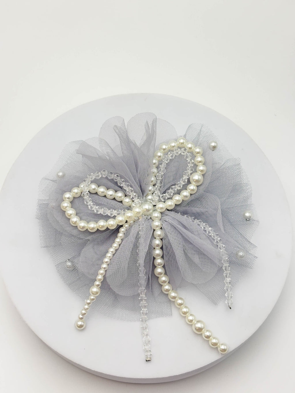 Pearl Bow Hair Clip | Petite & Posh