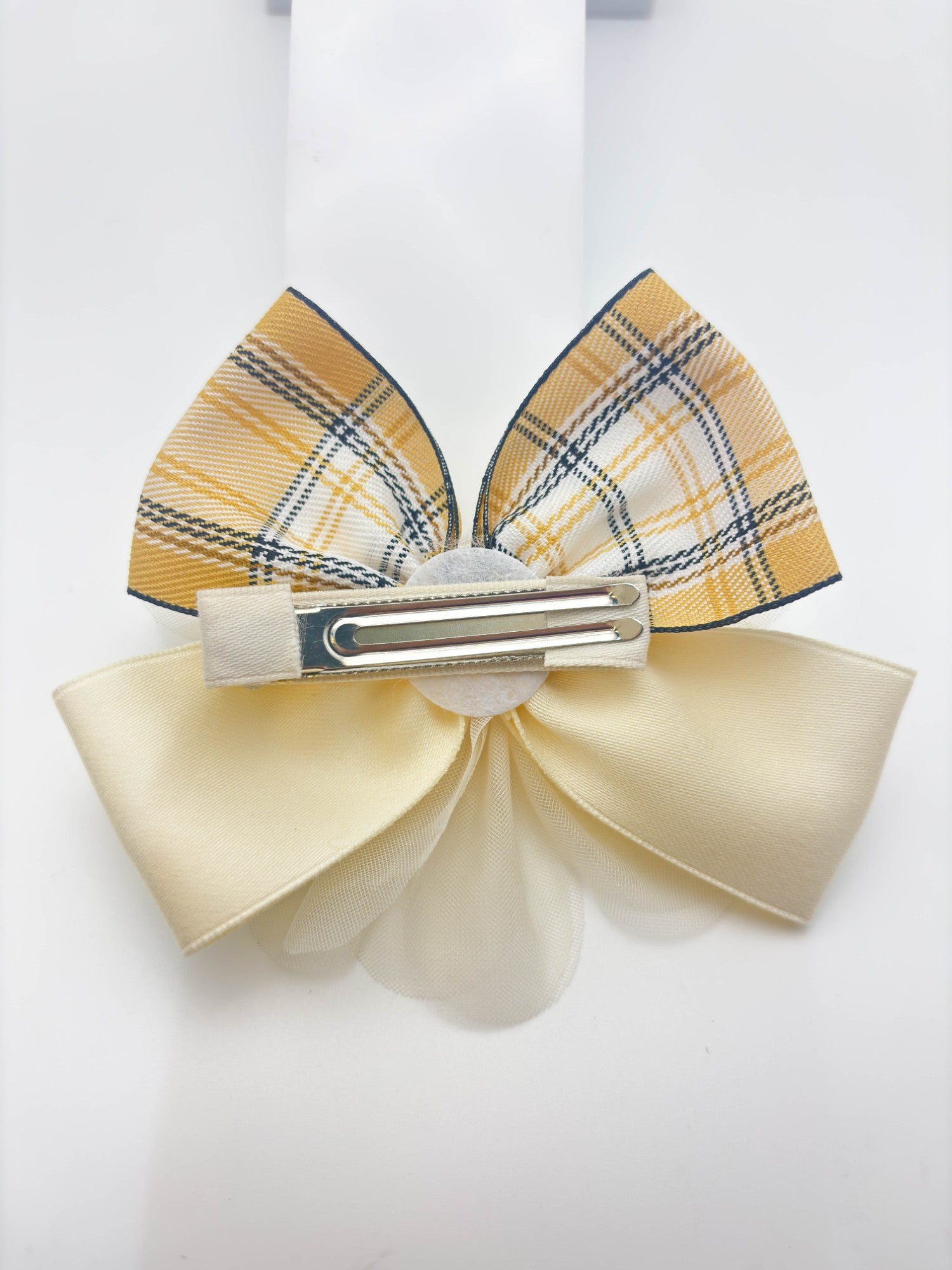 Plaid Pearl Hair Bow | Petite & Posh