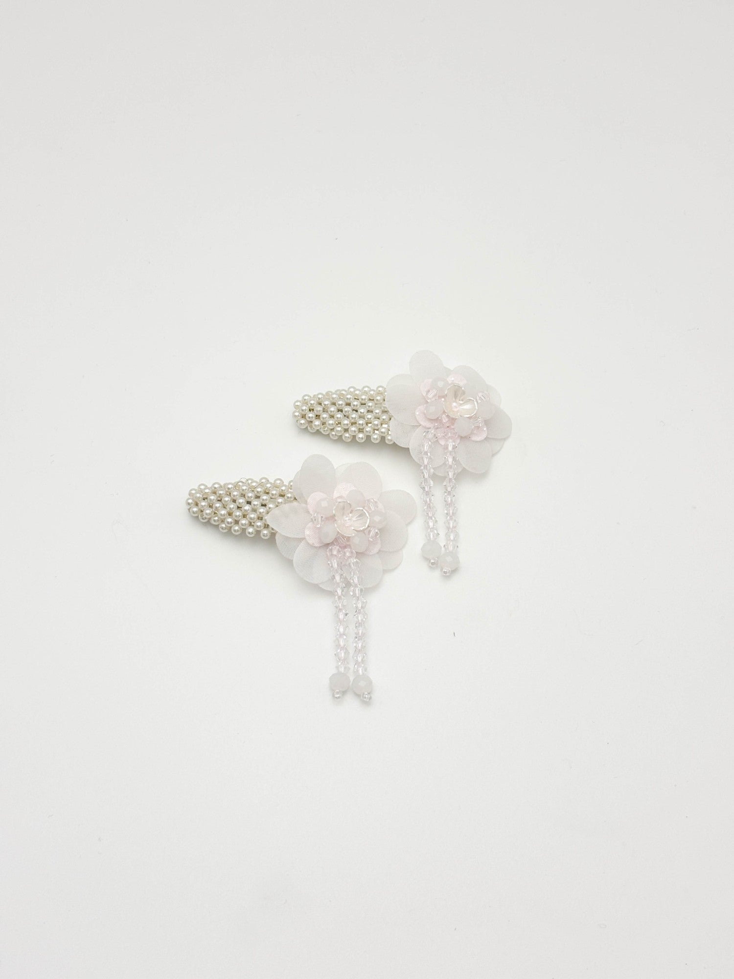 Pearl Bloom Floral Hair Clips