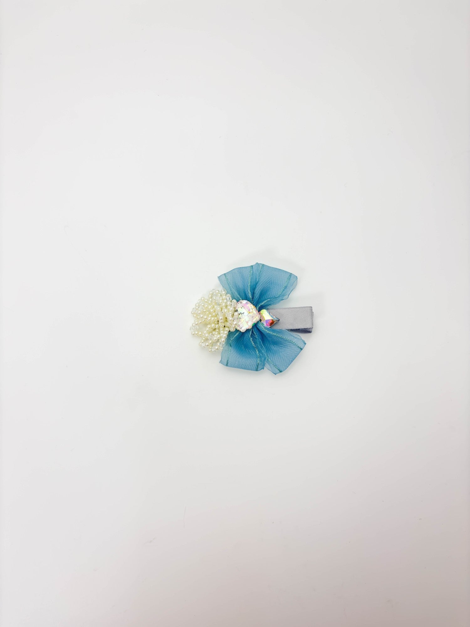 Ocean Pearl Bow Hair Clip