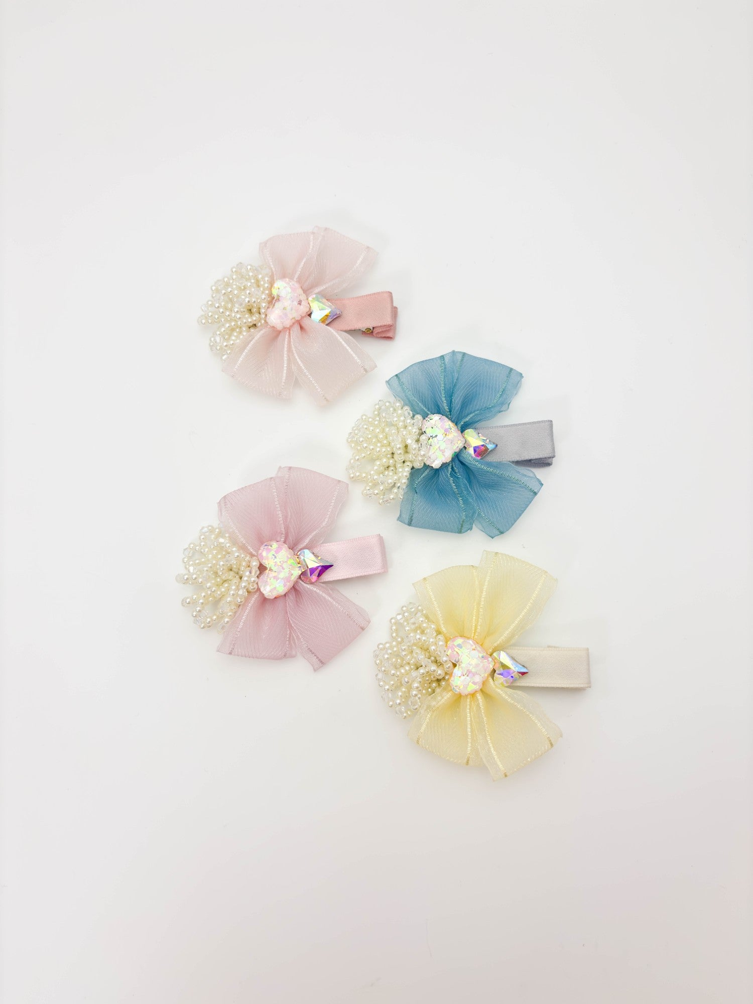 Ocean Pearl Bow Hair Clip