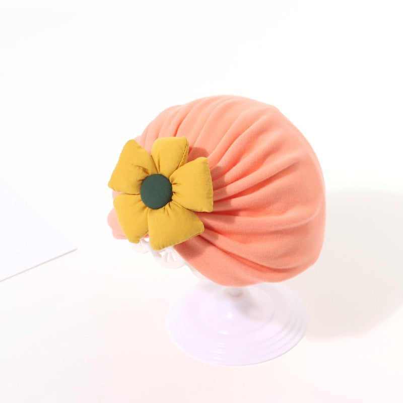 Vintage Red Flower Turban Cap – Elegant Floral Headwrap