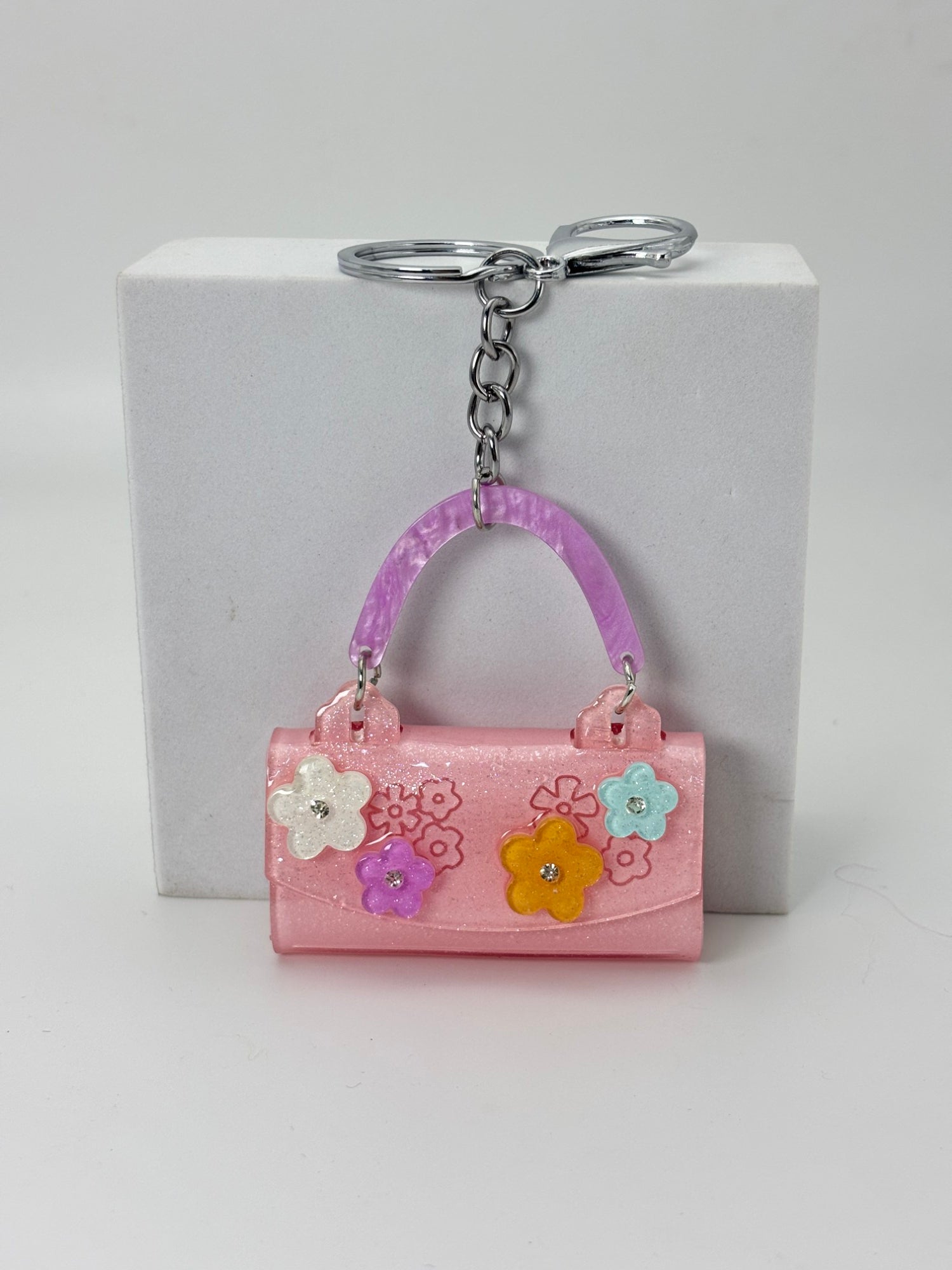 Cute Mini Flower Handbag Keychain – Aesthetic Gen-Z Bag Charm
