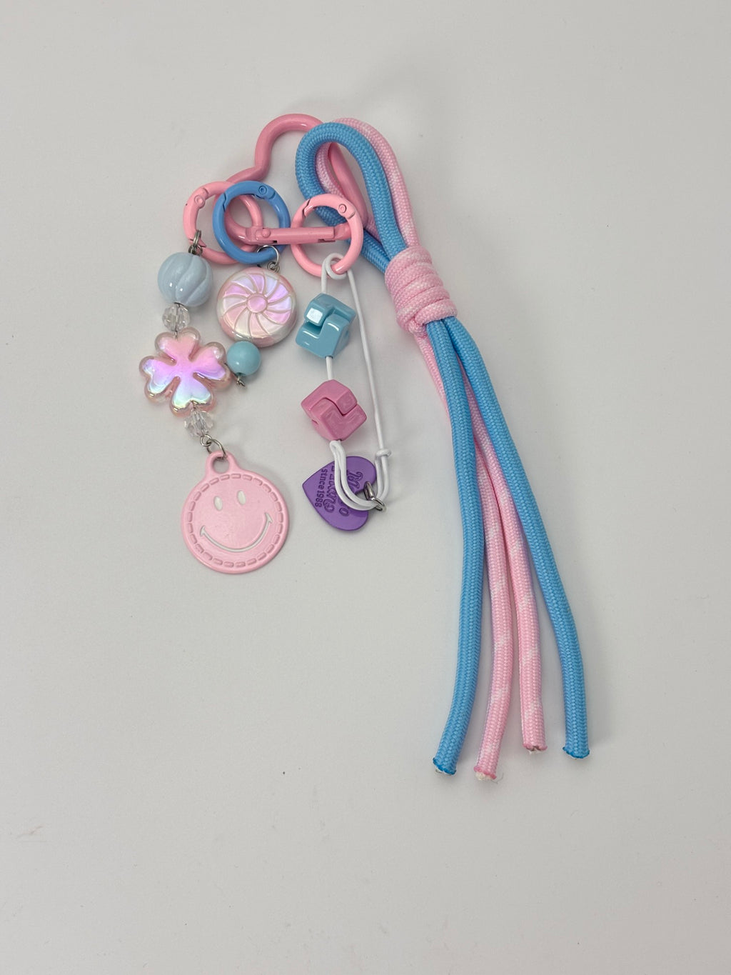 Pastel Charm Tassel Keychain – Cute Smiley & Clover Bag Charm Lanyard