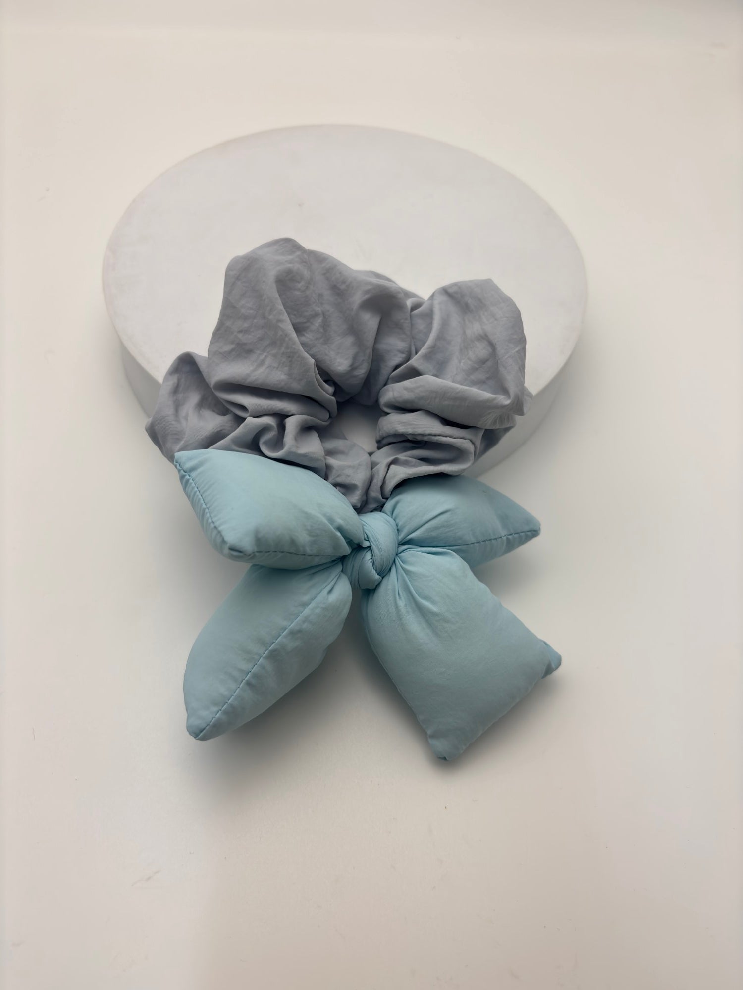 Oversized Bow Scrunchie