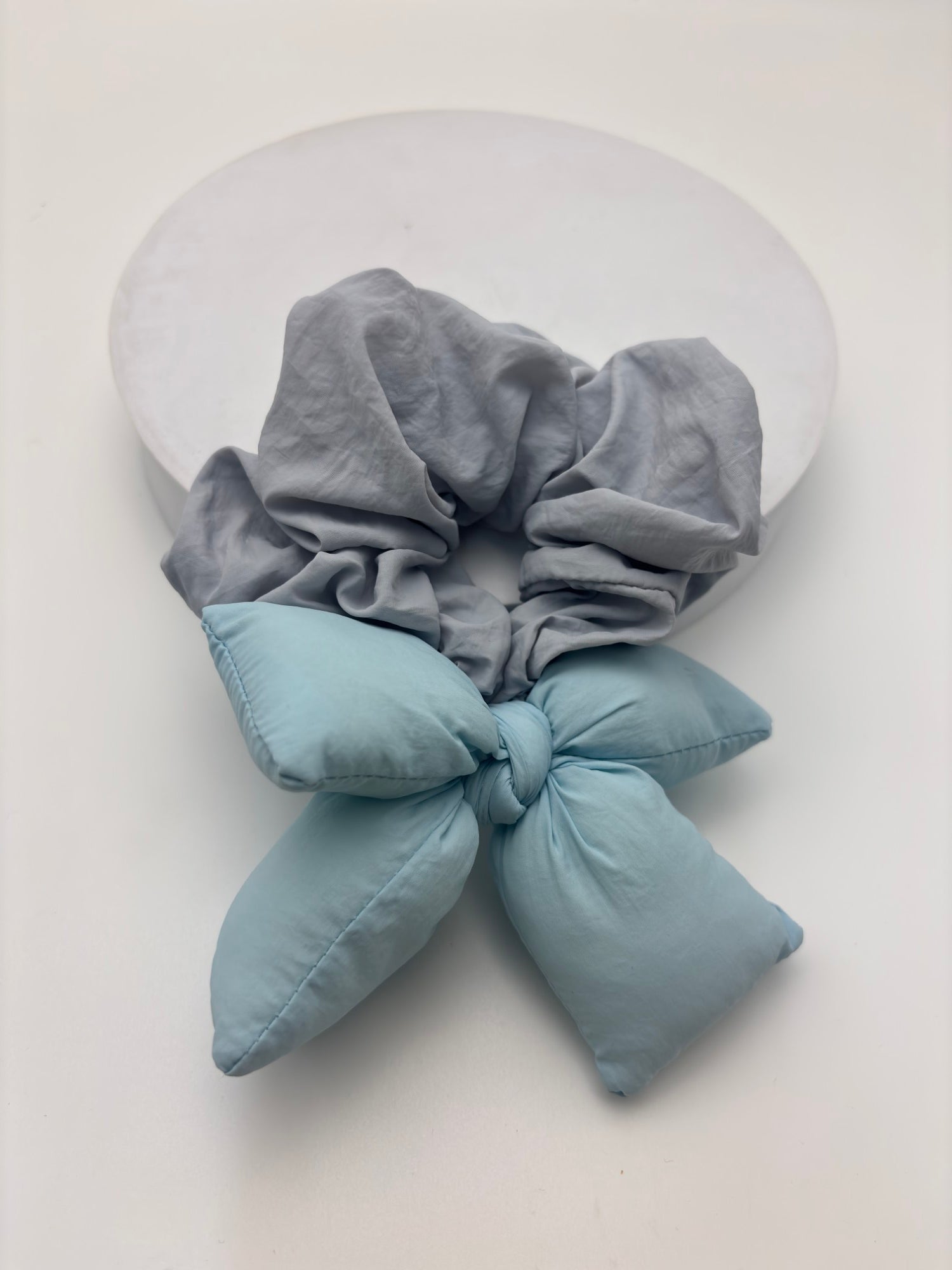 Oversized Bow Scrunchie