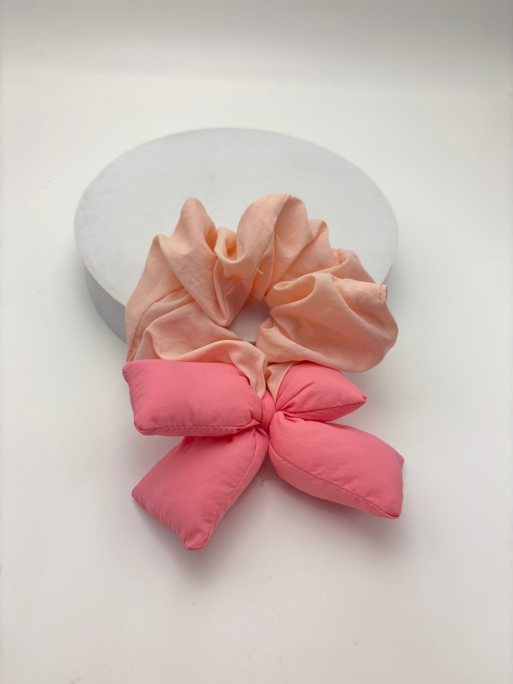 Oversized Bow Scrunchie