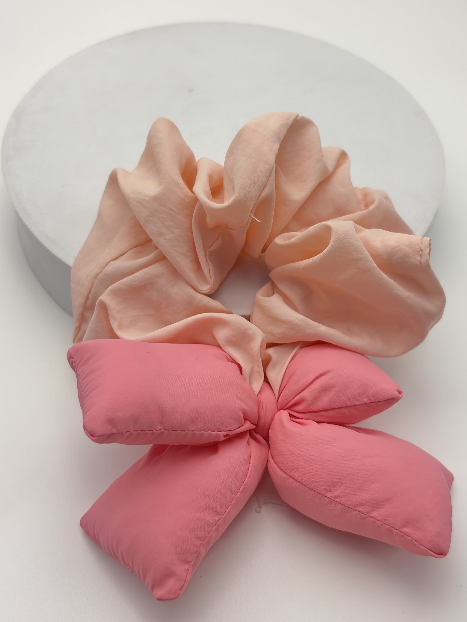 Oversized Bow Scrunchie