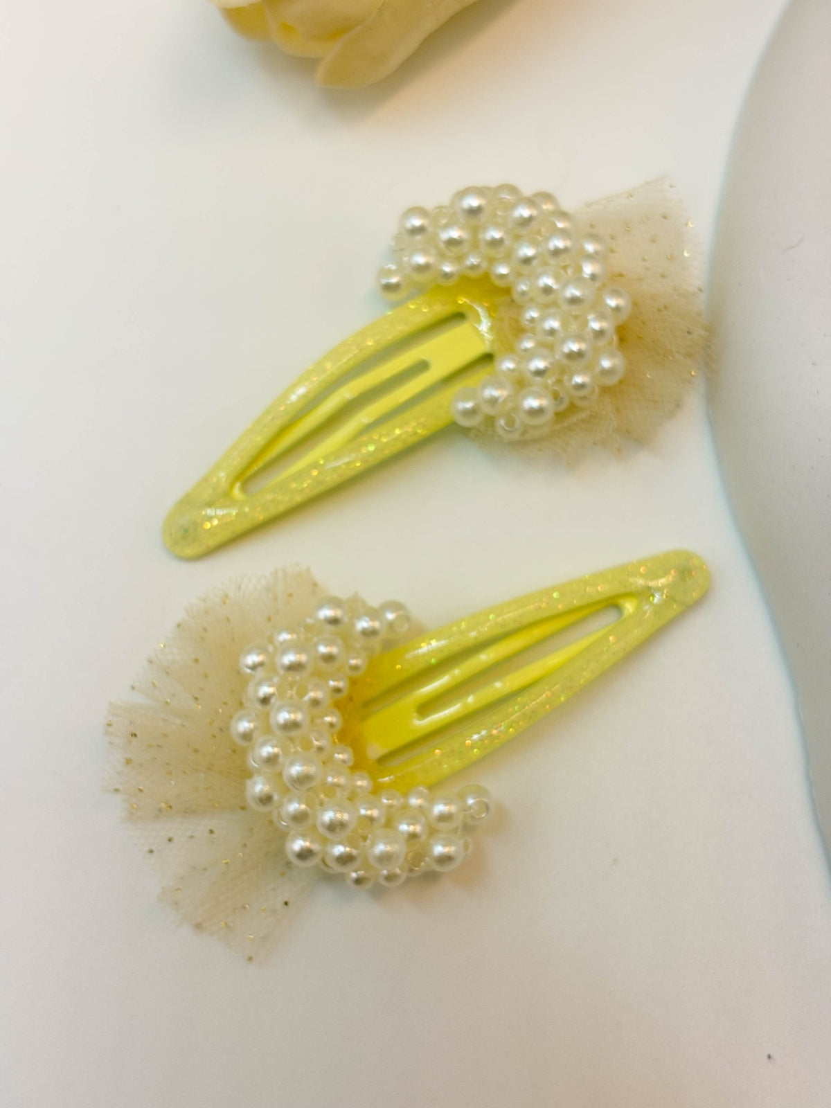 Pearl Tic Tac / Snap Hair Clips)