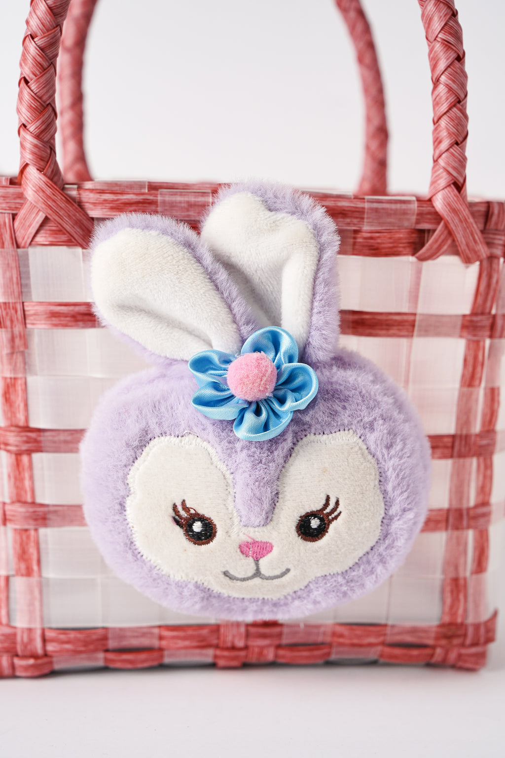 سلال قصب صغيرة وأنيقة