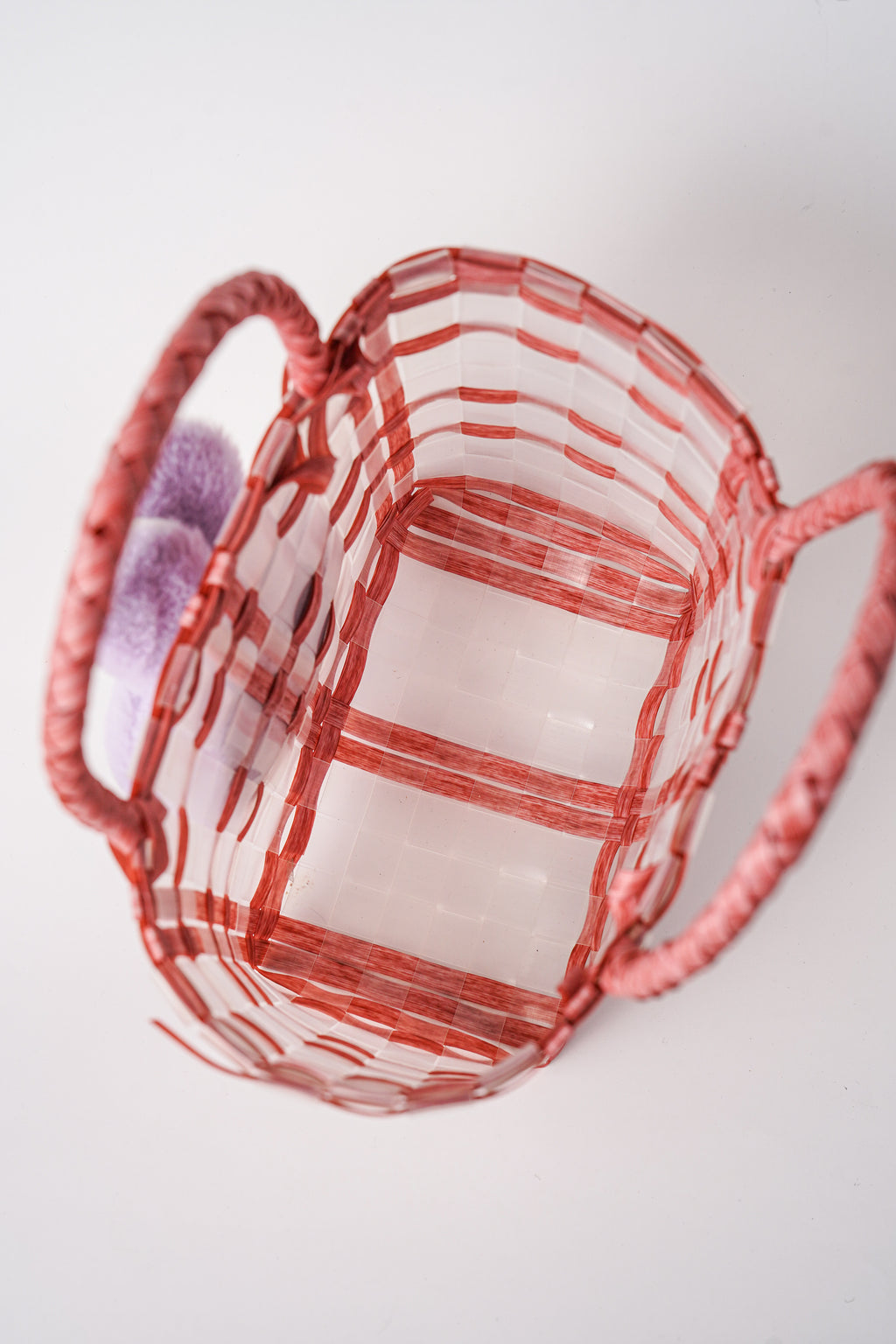 سلال قصب صغيرة وأنيقة