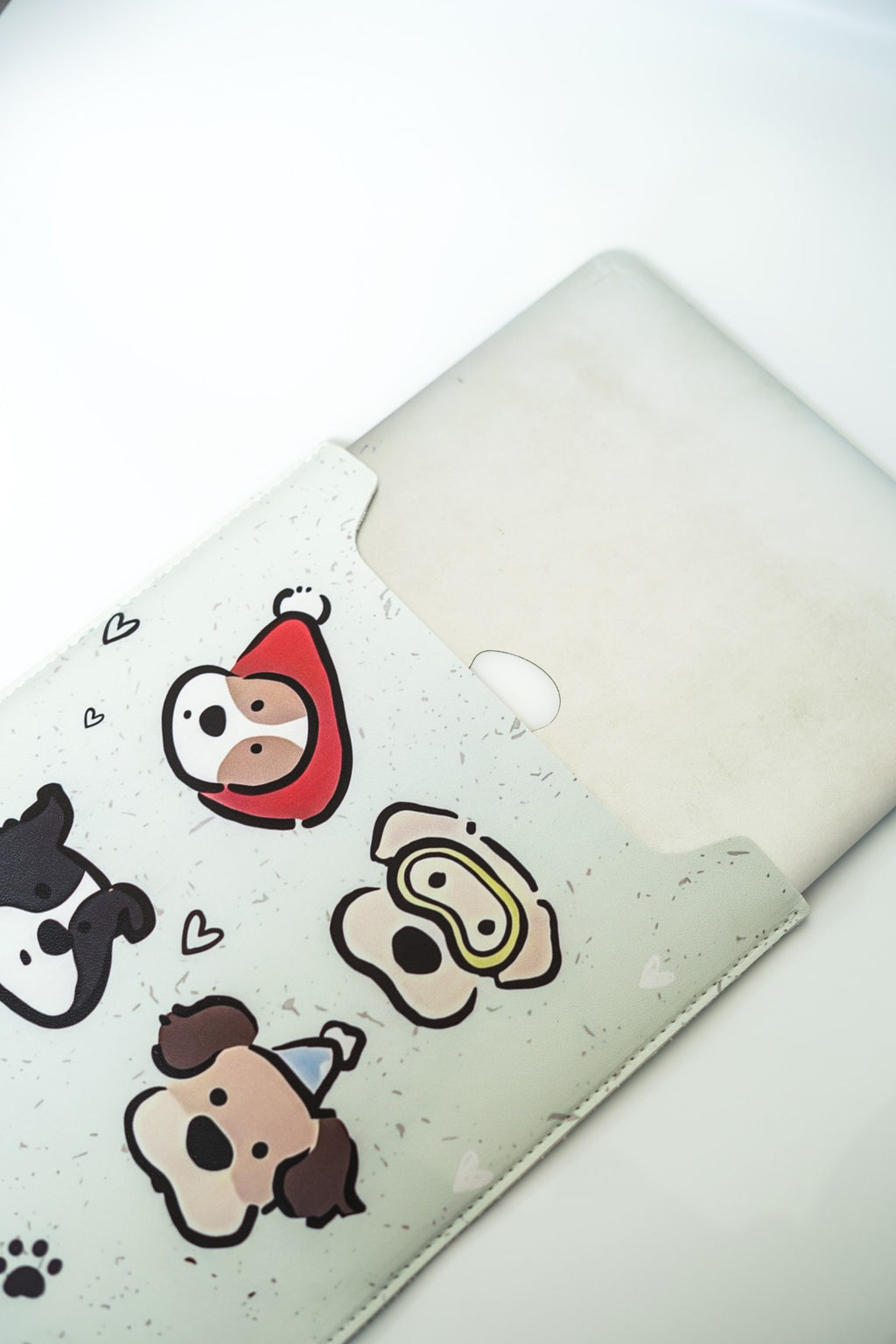Lucky Puppy Cartoon Print Laptop Sleeve