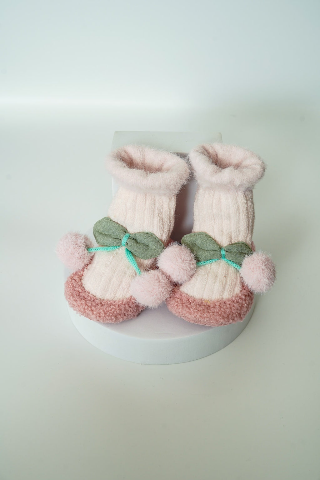 Baby Pom Pom Winter Booties