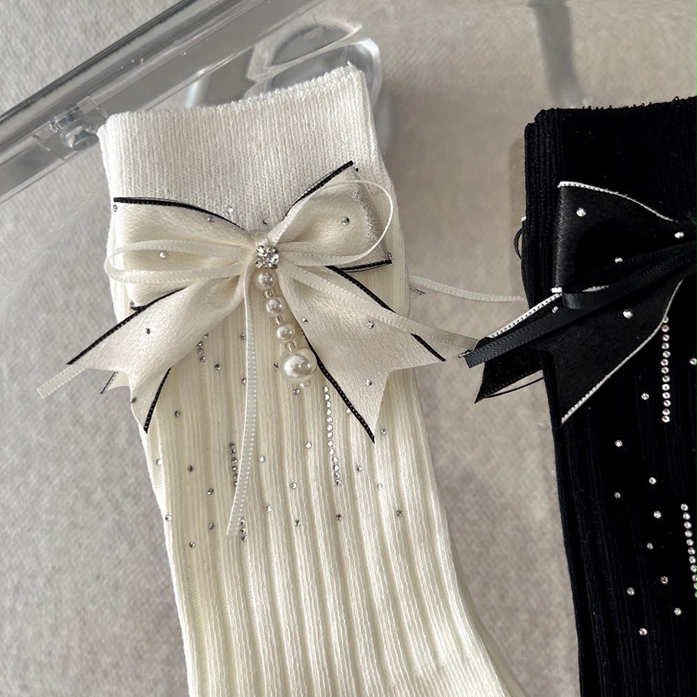 Cream Ribbed Pearl Bow Socks