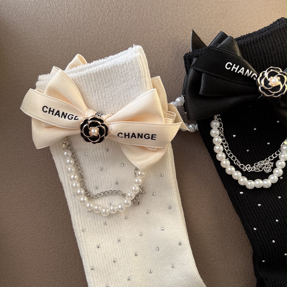 Black ribbed socks with pearl danglers