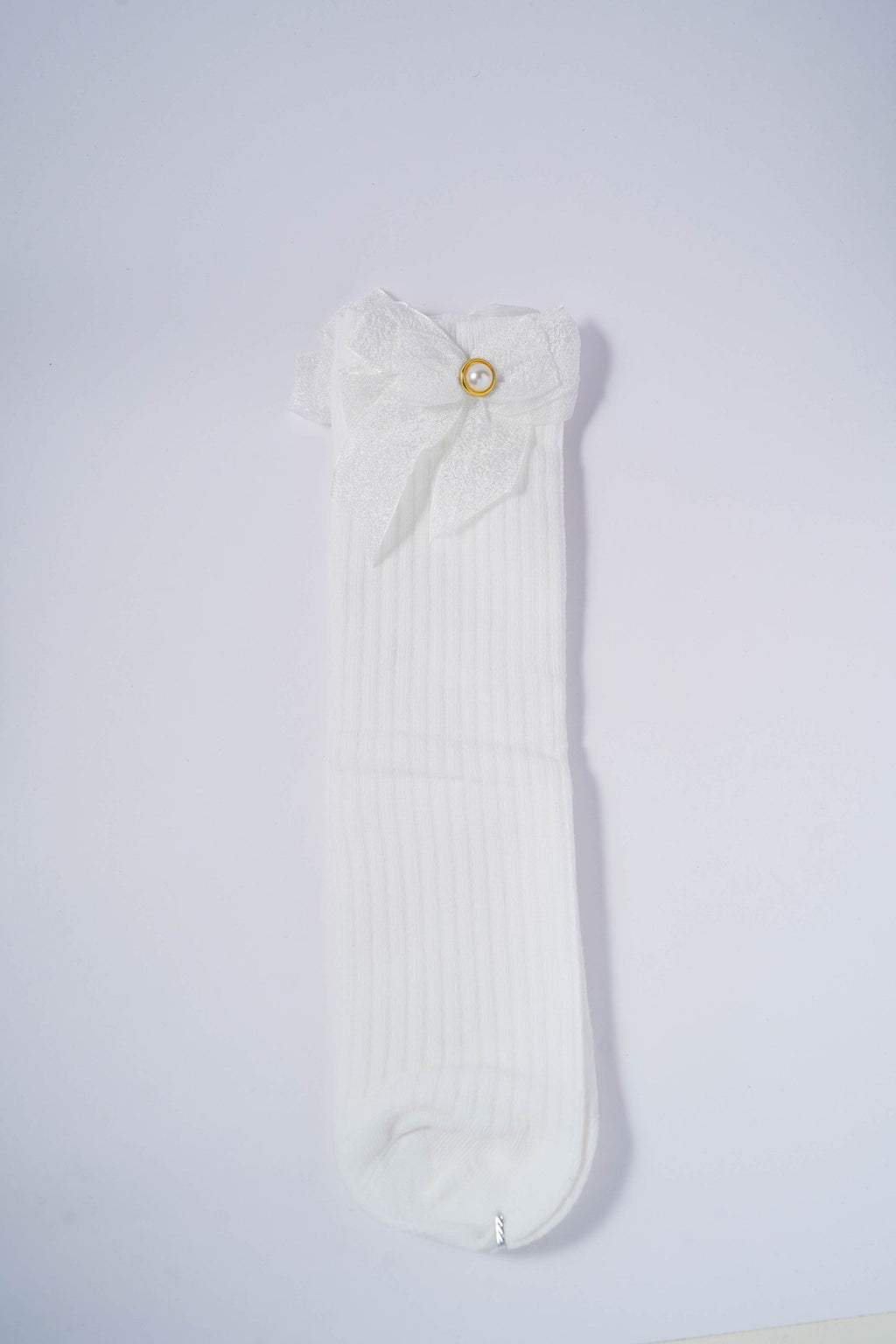 White Ribbed Socks with Metallic White Bow