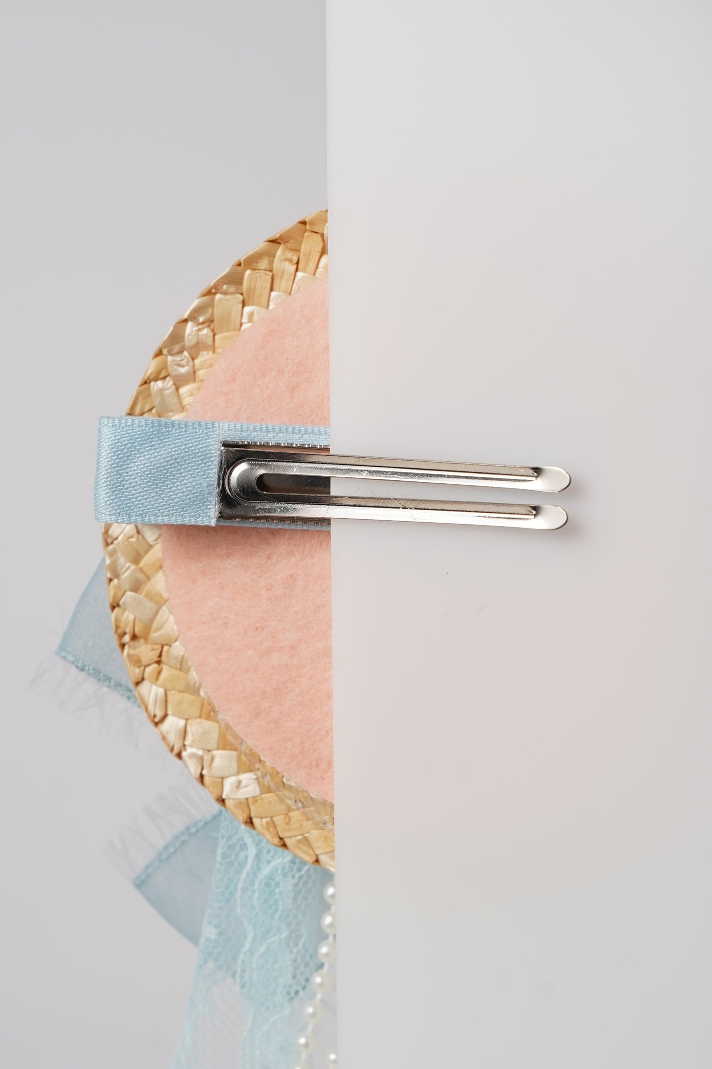 Vintage Mini Straw Hat Hair Clip with Lace, Pearls & Bow Cute Retro Hair Accessory