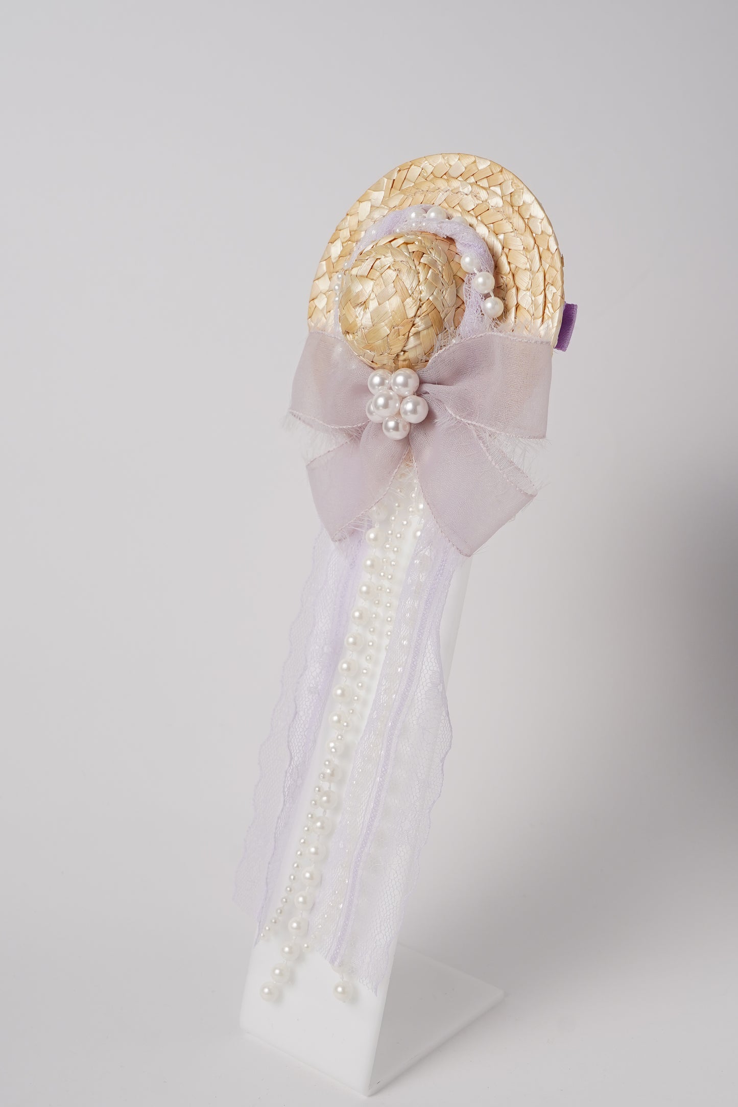 Vintage Mini Straw Hat Hair Clip with Lace, Pearls & Bow Cute Retro Hair Accessory