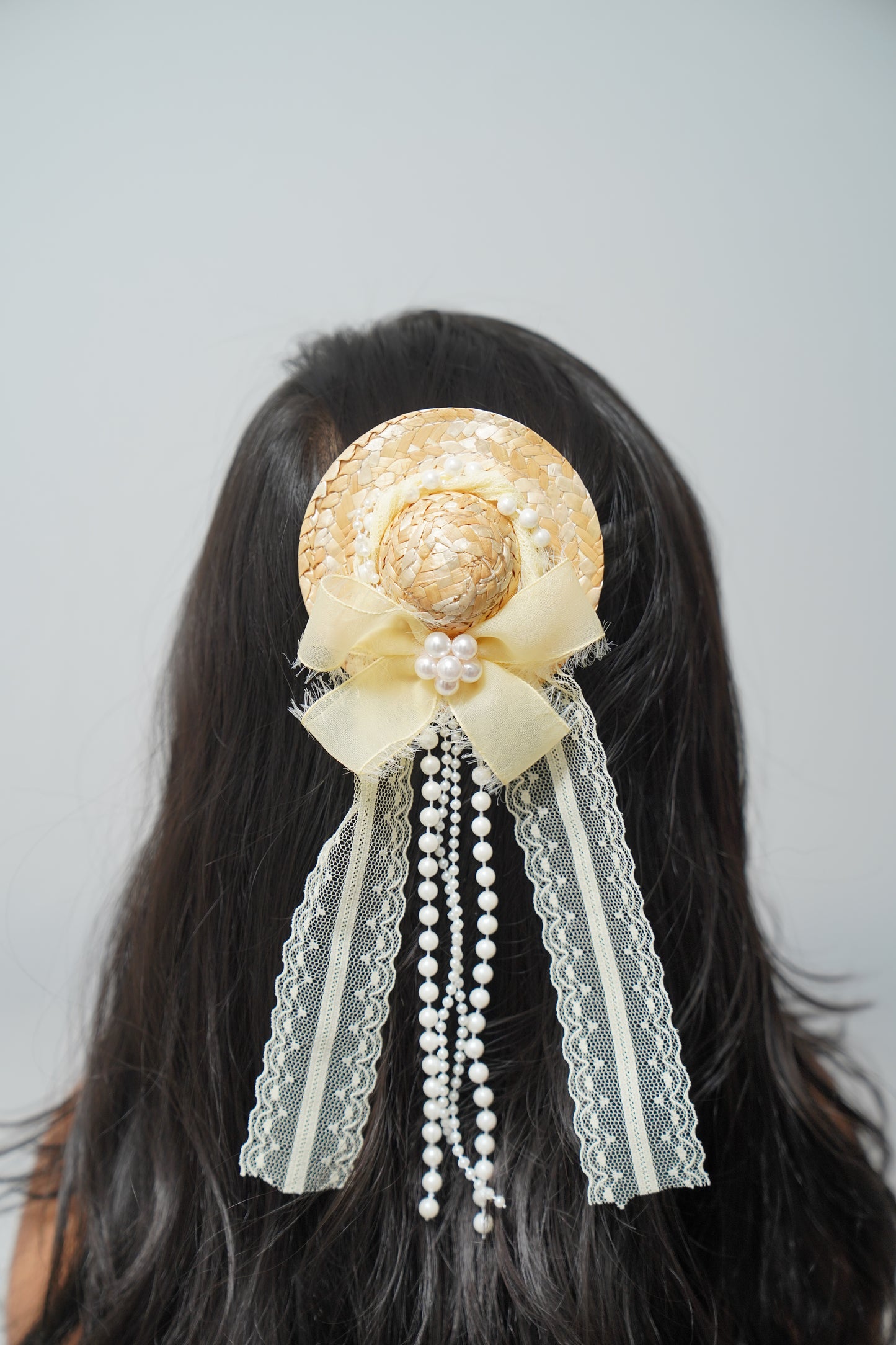 Vintage Mini Straw Hat Hair Clip with Lace, Pearls & Bow Cute Retro Hair Accessory