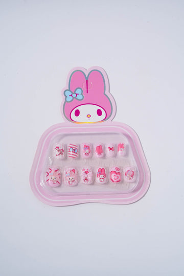 My Melody 3D nails